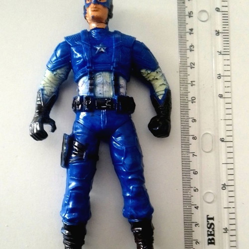 Captain America figure used, large, about 15.5 cm