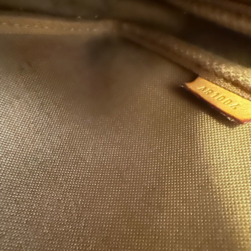 Louis Vuitton Monogram Pochette Accessoires crossbody bag used, brown