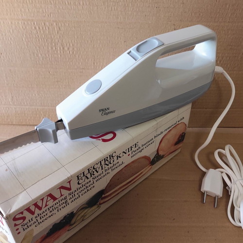 Vintage Swan electric knife like new, 1989