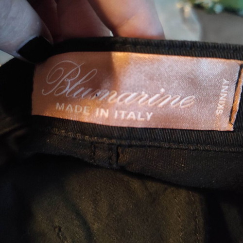 Blumarine skinny jeans black with embroidery, like new