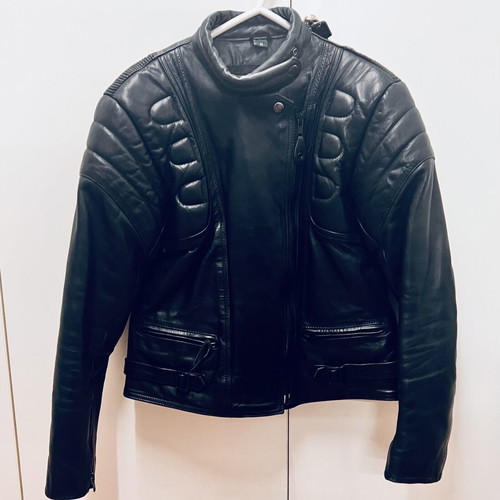Leather motorcycle jacket vintage, like new, size Medium