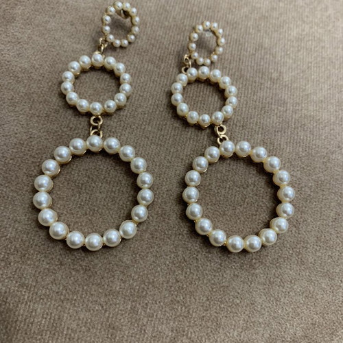 Pearl drop earrings like new, three-tier circular design, gold tone