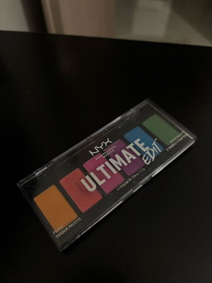 NYX eyeshadows lightly used for color testing