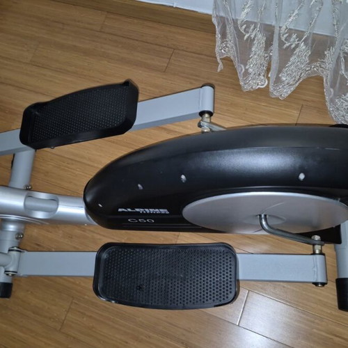 Alpine Fitness C50 elliptical trainer like new with adjustable resistance
