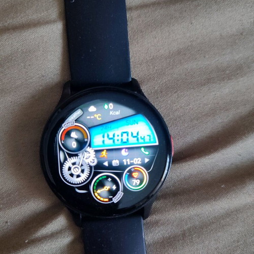 Senbono MAX11 smartwatch like new with 1.43" AMOLED display