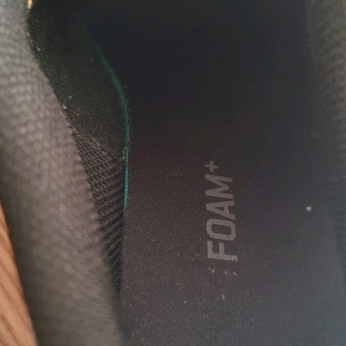 Puma athletic shoes used, size 34, black