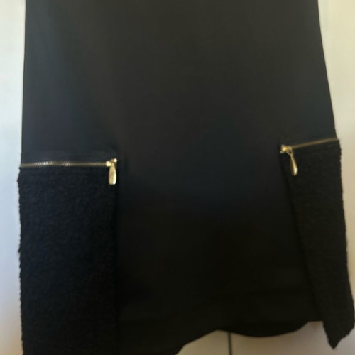 Queen of hearts sleeveless dress with pockets like new, black