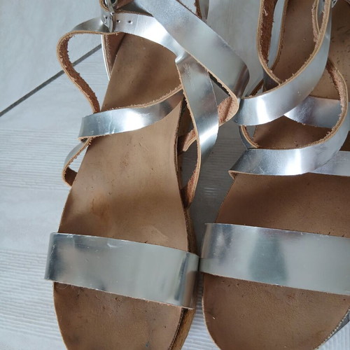 Platform sandals silver like new, size 40