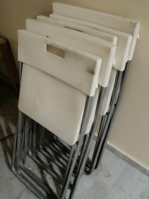 Folding chairs used, set of 6 with metal legs and plastic backrest