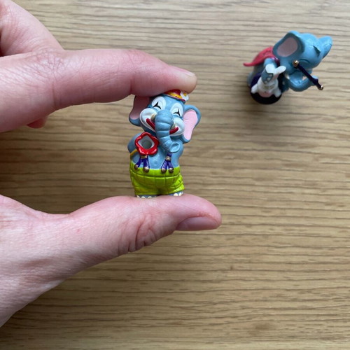 Kinder Ferrero surprise vintage elephant circus figures used, pack of 14