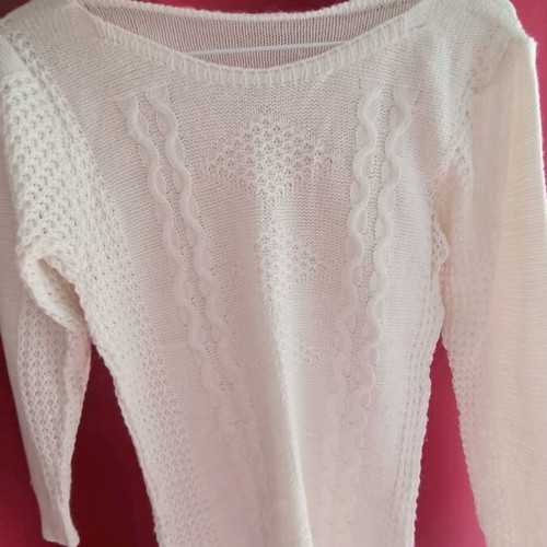 White knitted sweater like new, thin, size XS