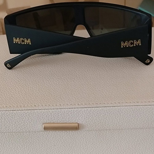MCM MCM688S Unisex Sunglasses Black New