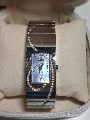 Oxette women's watch used with extra bracelet, silver