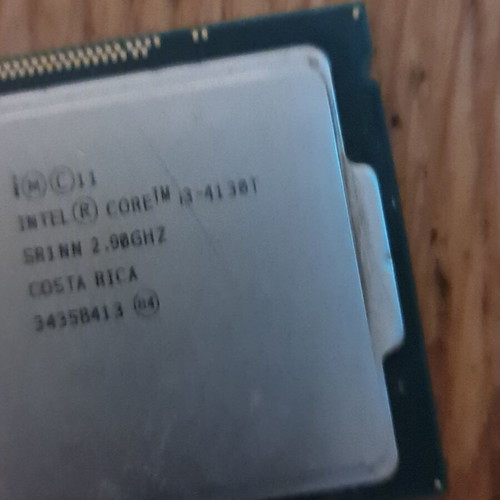 PC parts set with DDR2 and DDR3 RAM, GPUs, CPUs, PSUs, sound card, 40GB HDD