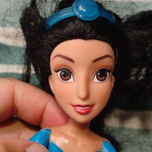 Hasbro Disney Royal Shimmer Princess Jasmine doll used, good condition