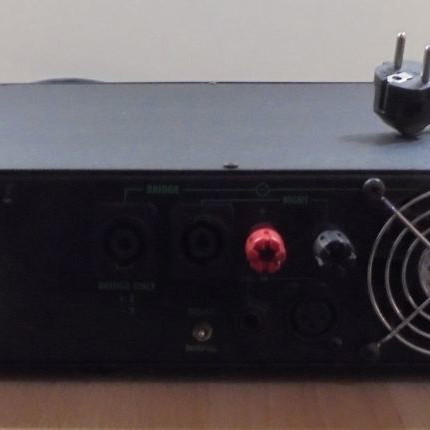 Professional audio equipment used, 12 Master Audio speakers, 3 amplifiers, mixer