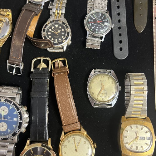 Watches used, lot of 35 needing service or repair