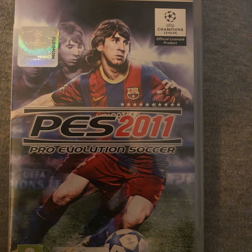PES 2011 Pro Evolution Soccer PSP like new