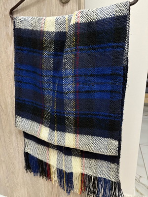 Stradivarius scarf like new, white and blue