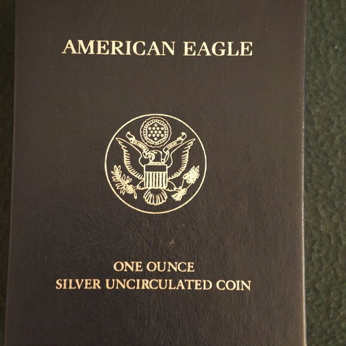 American Eagle 2011 Silver One Ounce Coin new