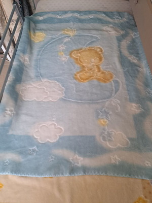 Belpla baby blanket like new, made in Spain, soft and warm