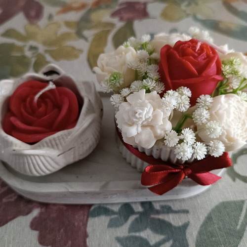 Handmade porcelain set with scented soy candle dish and container new