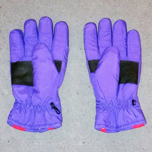 Winter women's gloves with lining like new, size L, pink and purple
