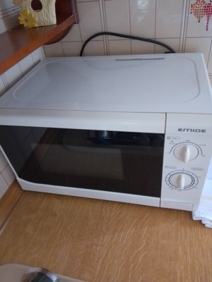 Microwave oven like new