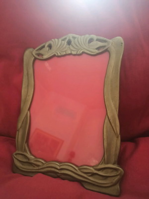 Vintage brass photo frame 17.5x20 cm with blue velvet, like new