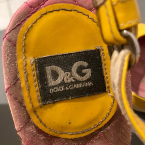 Dolce Gabbana pumps used, leather patent, size 38, yellow