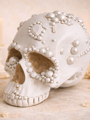 Decorative Gothic Skull "Pearl Whisper" new