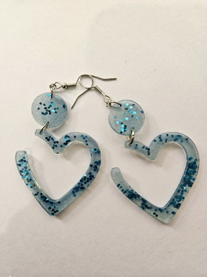 Blue heart-shaped earrings new, liquid glass with rhinestones