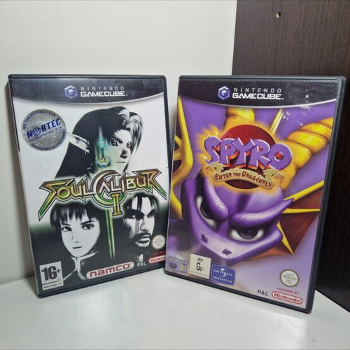 Nintendo GameCube games Soulcalibur 2 and Spyro Enter the Dragonfly like new