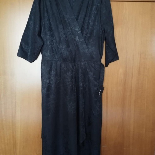 Black wrap dress like new, size L