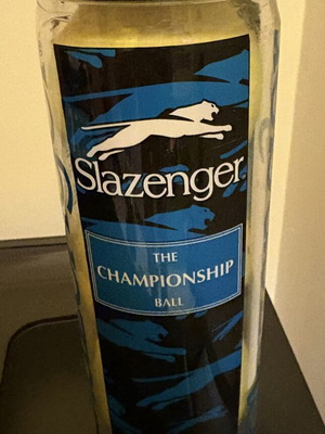 Slazenger tennis balls new, sealed can