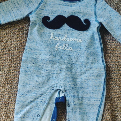 Gap romper 3-6 months like new