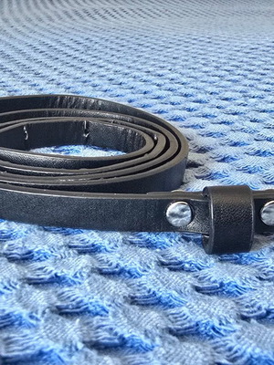 Black thin belt with silver buckle, 1 cm thick