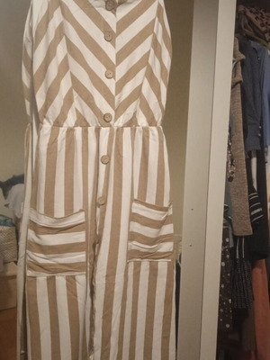 Φόρεμα με ρίγες βαμβακερό μεταχειρισμένο, μπεζ