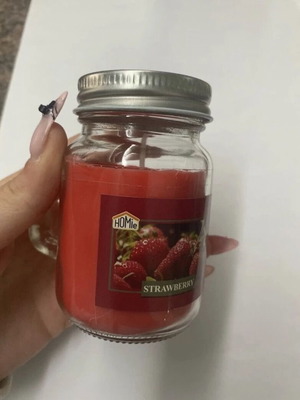 Scented candle with strawberry aroma new in glass jar with lid