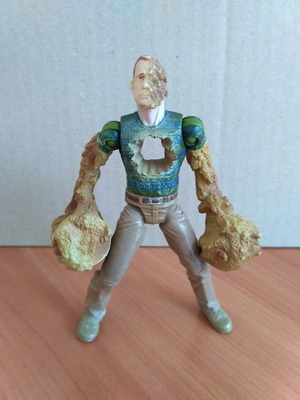 Фигура Sandman употребявана Marvel Hasbro 2007 с подвижни крайници