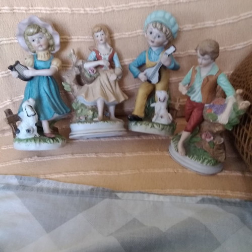 Porcelain figurine dolls used, set of 4, 1970s vintage