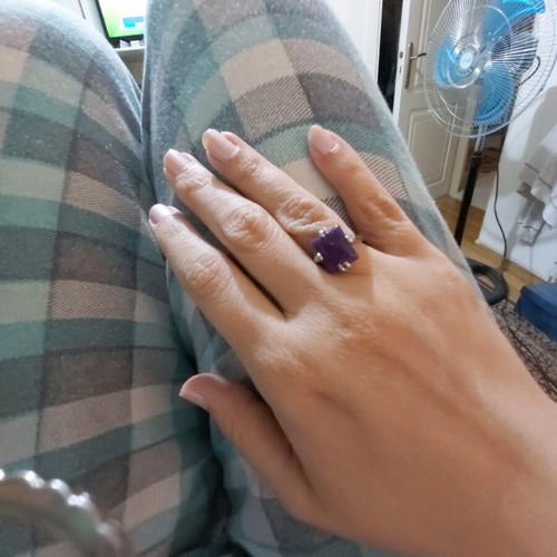 Women's ring with purple matte amethyst stone like new