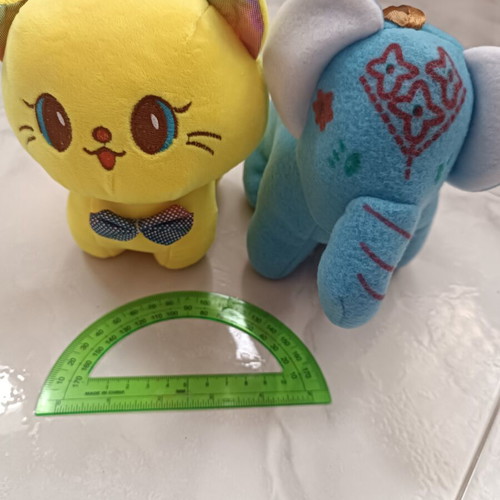 Set of 2 plush toys, cat and elephant