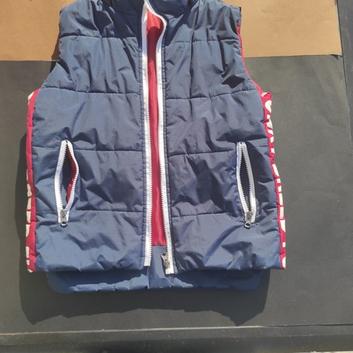 Sleeveless puffer vest used, funky kids, dark blue with hood