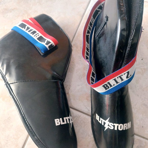 Semi Contact Foot Protectors Large 29 cm new