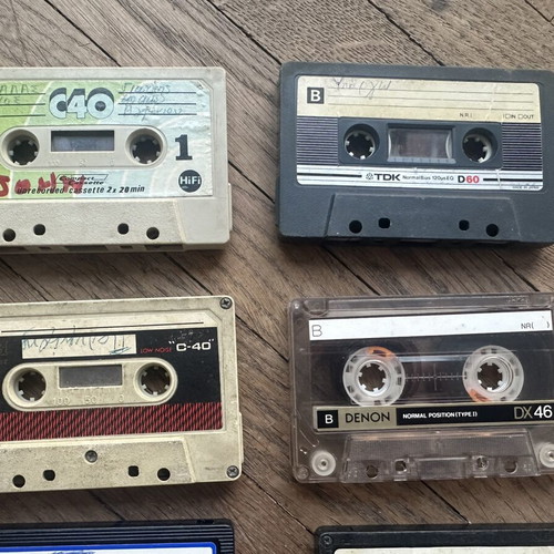 Pack of 12 cassettes with laiko, dimotika, traditional songs