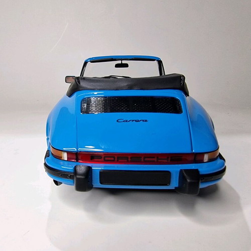 Minichamps Porsche Carrera 911 Cabriolet 1983 metal model scale 1:18 new