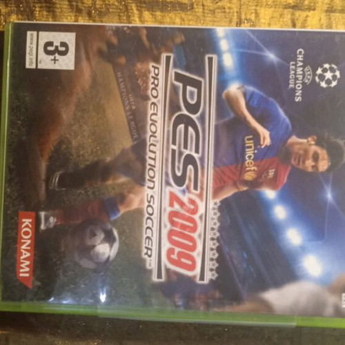 PES 2009 for Xbox 360 used, sports video game