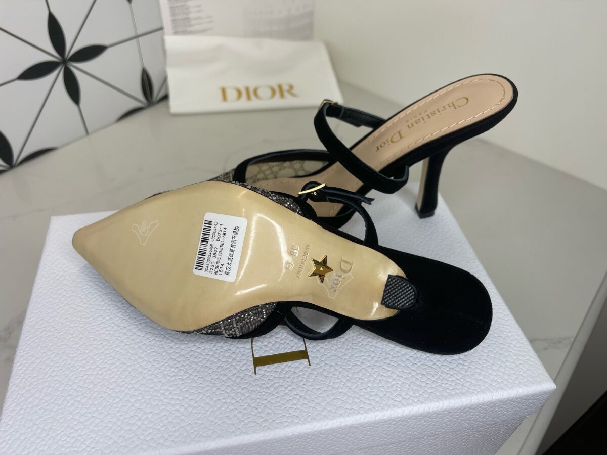 Dior high-heeled mules new, size 38,… - € 480,00 - Vendora.cy