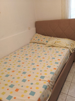 Semi-double bed with storage, 120x220 cm